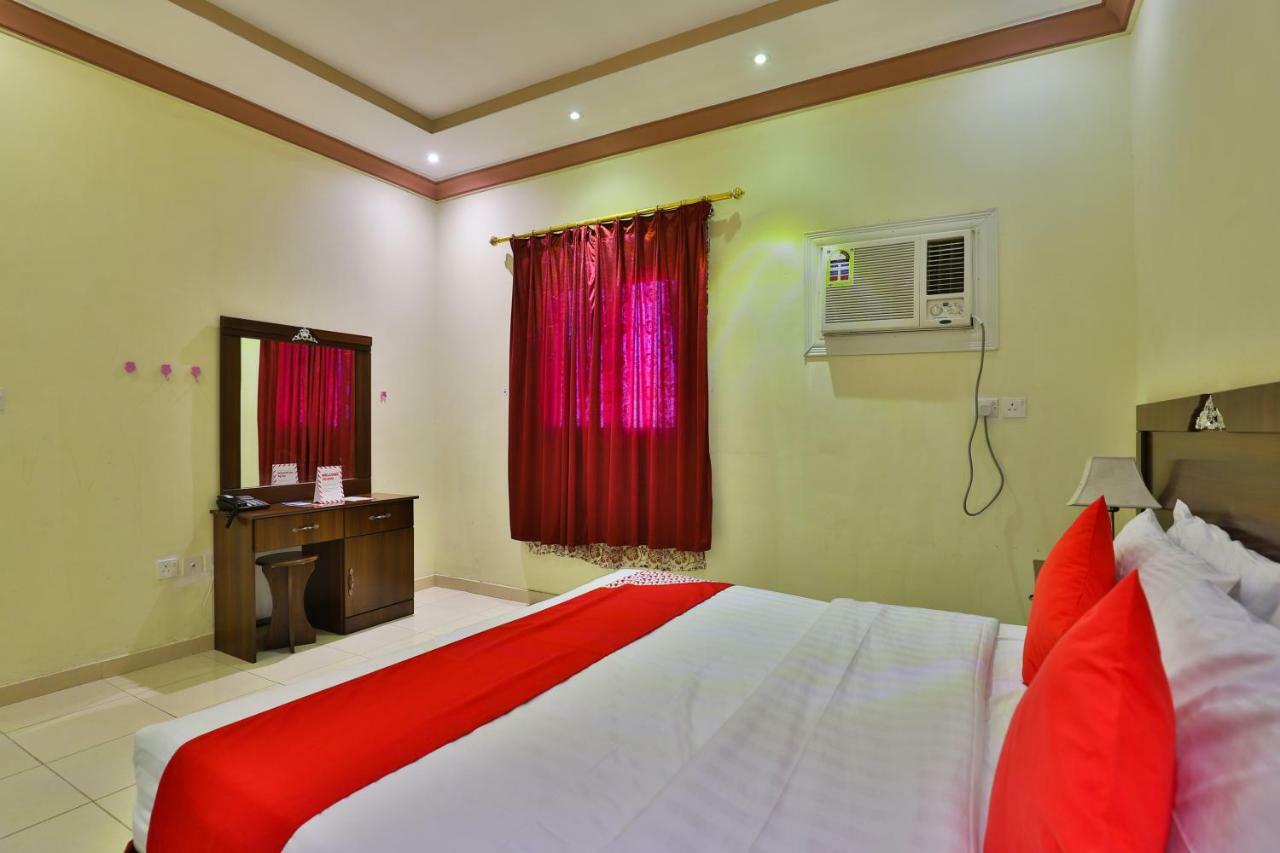 Oyo 273 Star Yanbu Hotel Suites Exterior photo