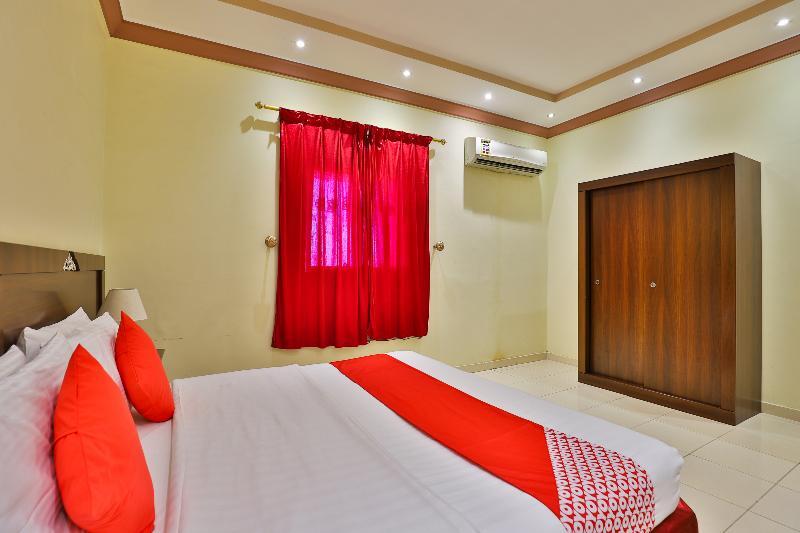 Oyo 273 Star Yanbu Hotel Suites Exterior photo