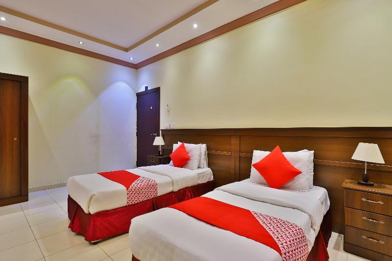 Oyo 273 Star Yanbu Hotel Suites Exterior photo