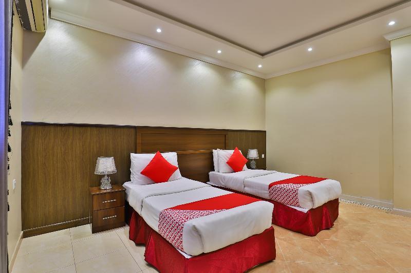 Oyo 273 Star Yanbu Hotel Suites Exterior photo