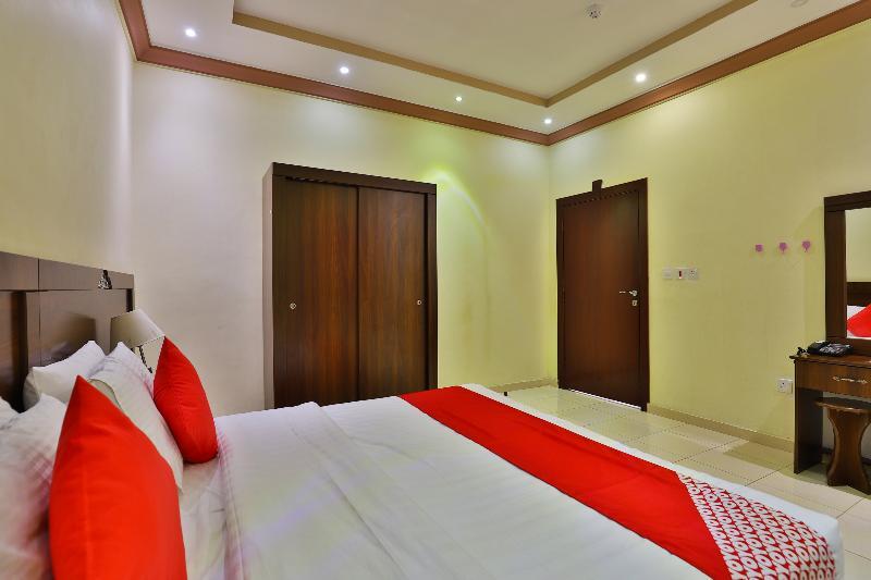 Oyo 273 Star Yanbu Hotel Suites Exterior photo